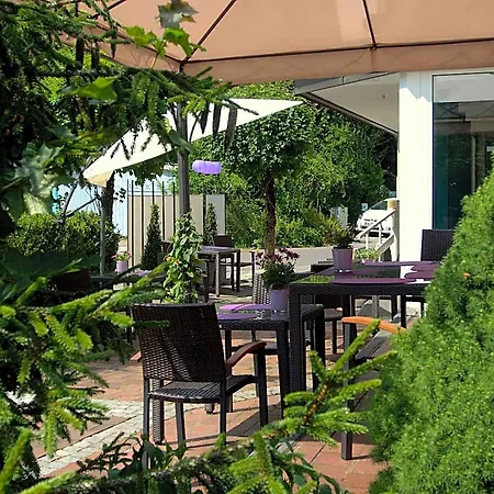 Breakfast - Justina Otel
