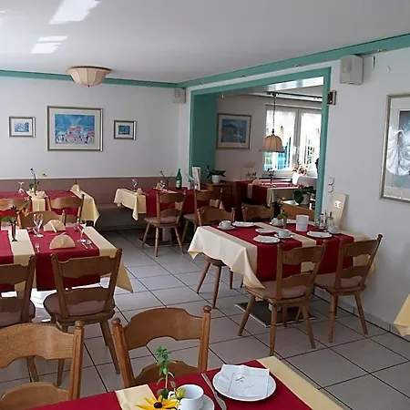 Breakfast - Justina 3*